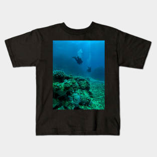 Coral reef and scuba diver Kids T-Shirt